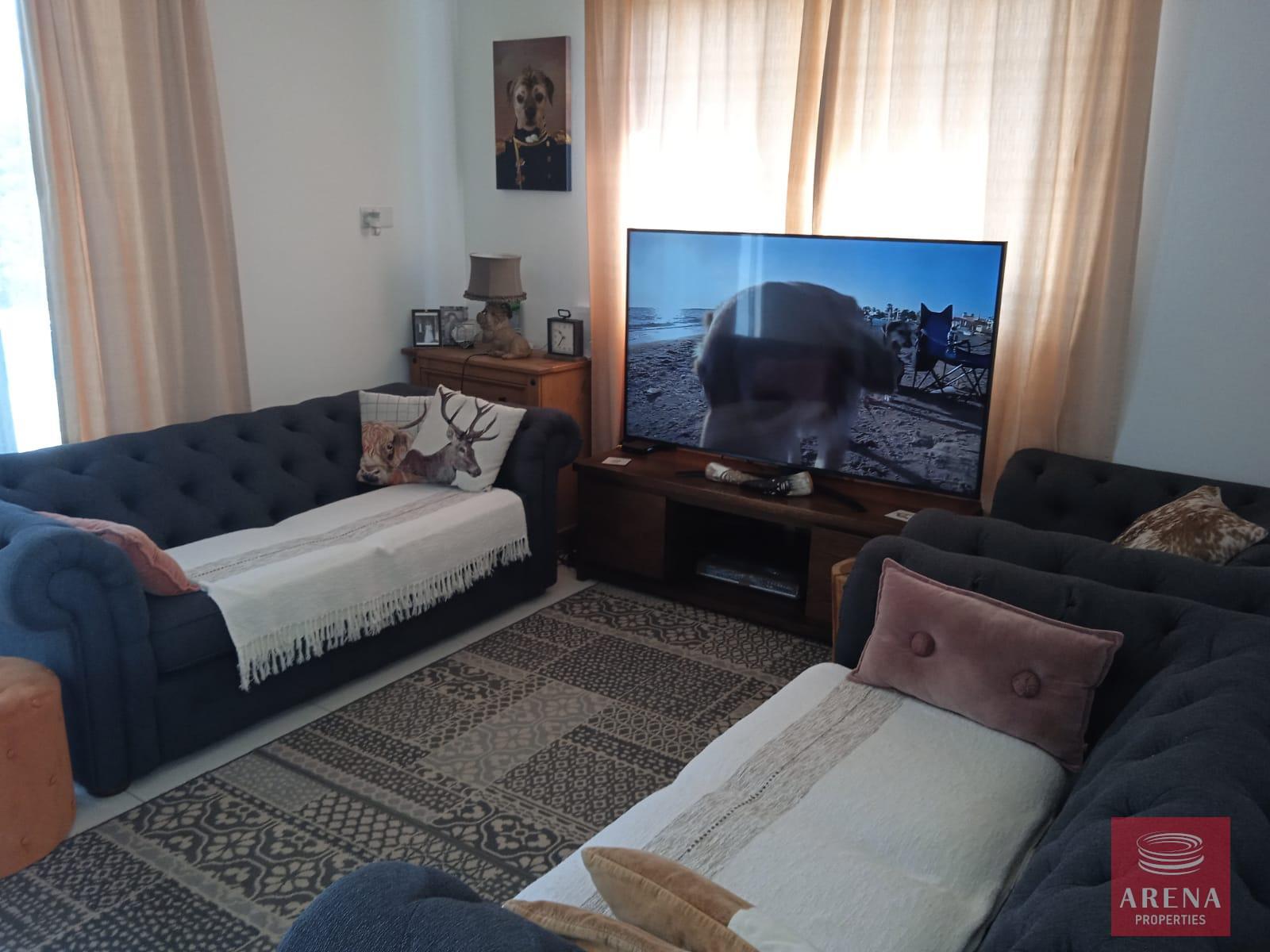 9-3-BED-VILLA-PERVOLIA-8426