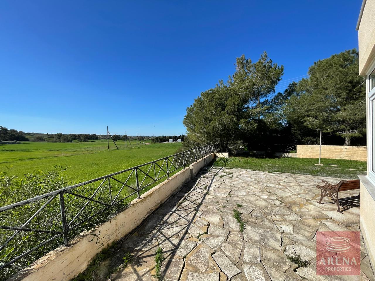 9-3-BED-VILLA-PROTARAS-9331