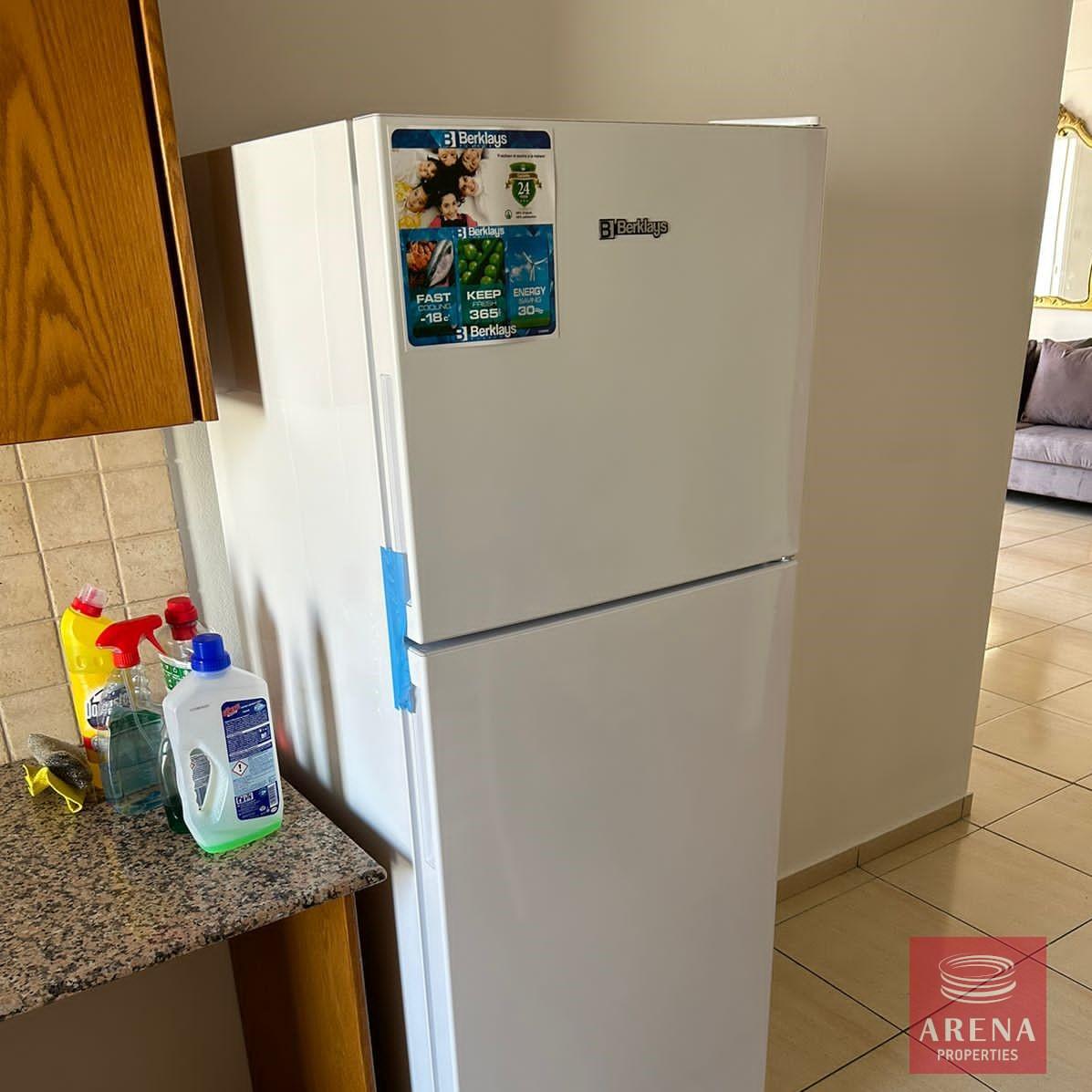 9-3-bed-apt-for-rent-in-larnaca-6804