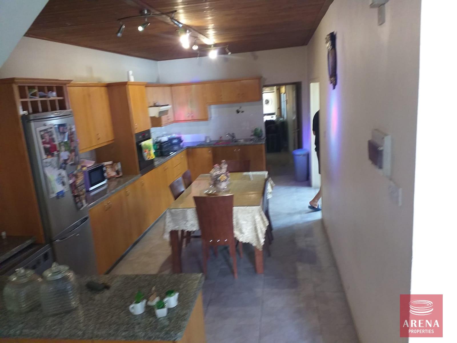 9-3-bed-house-in-chrisopolitissa-7167-1