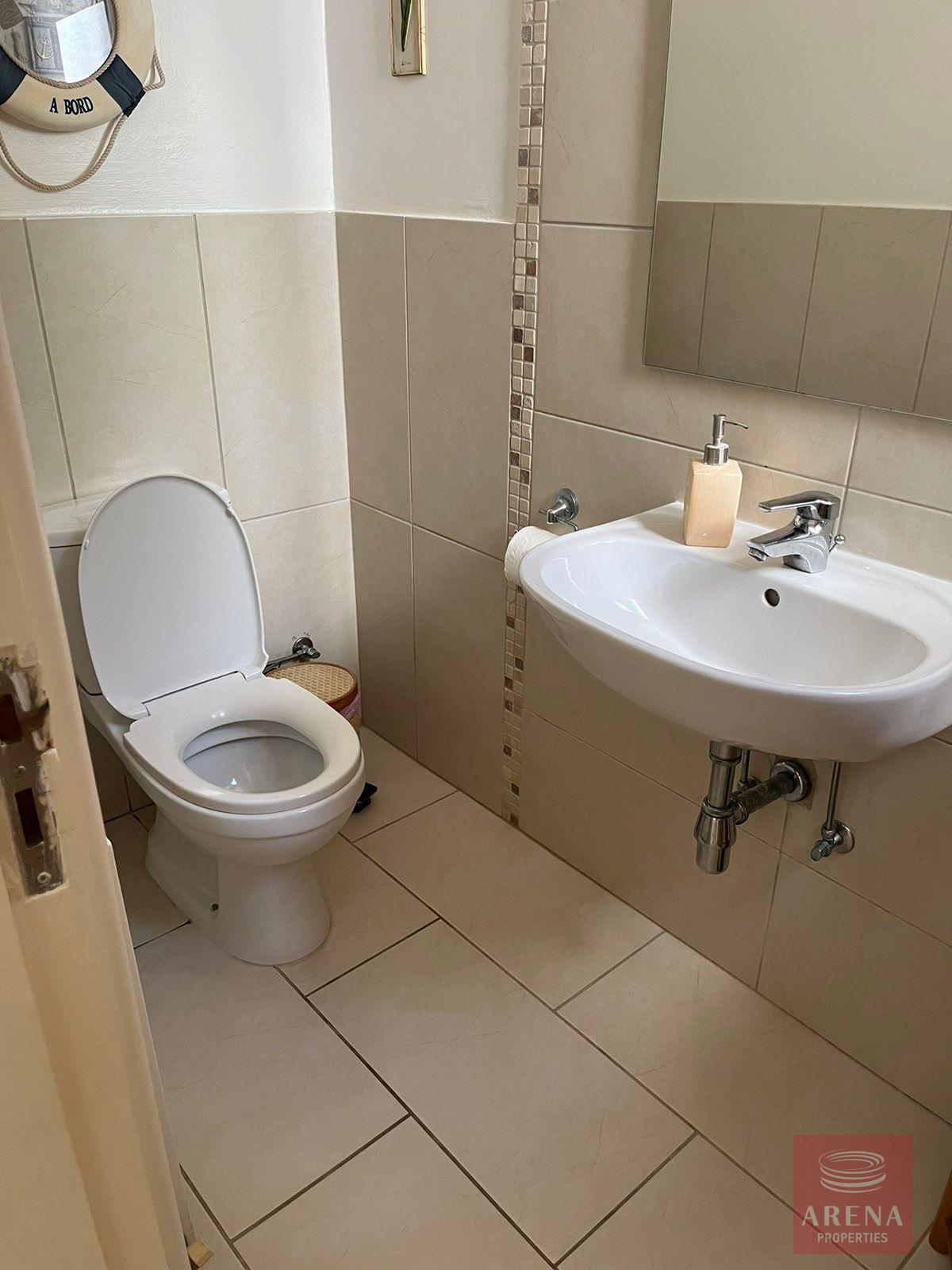 9-4-BED-VILLA-FOR-RENT-7477-1