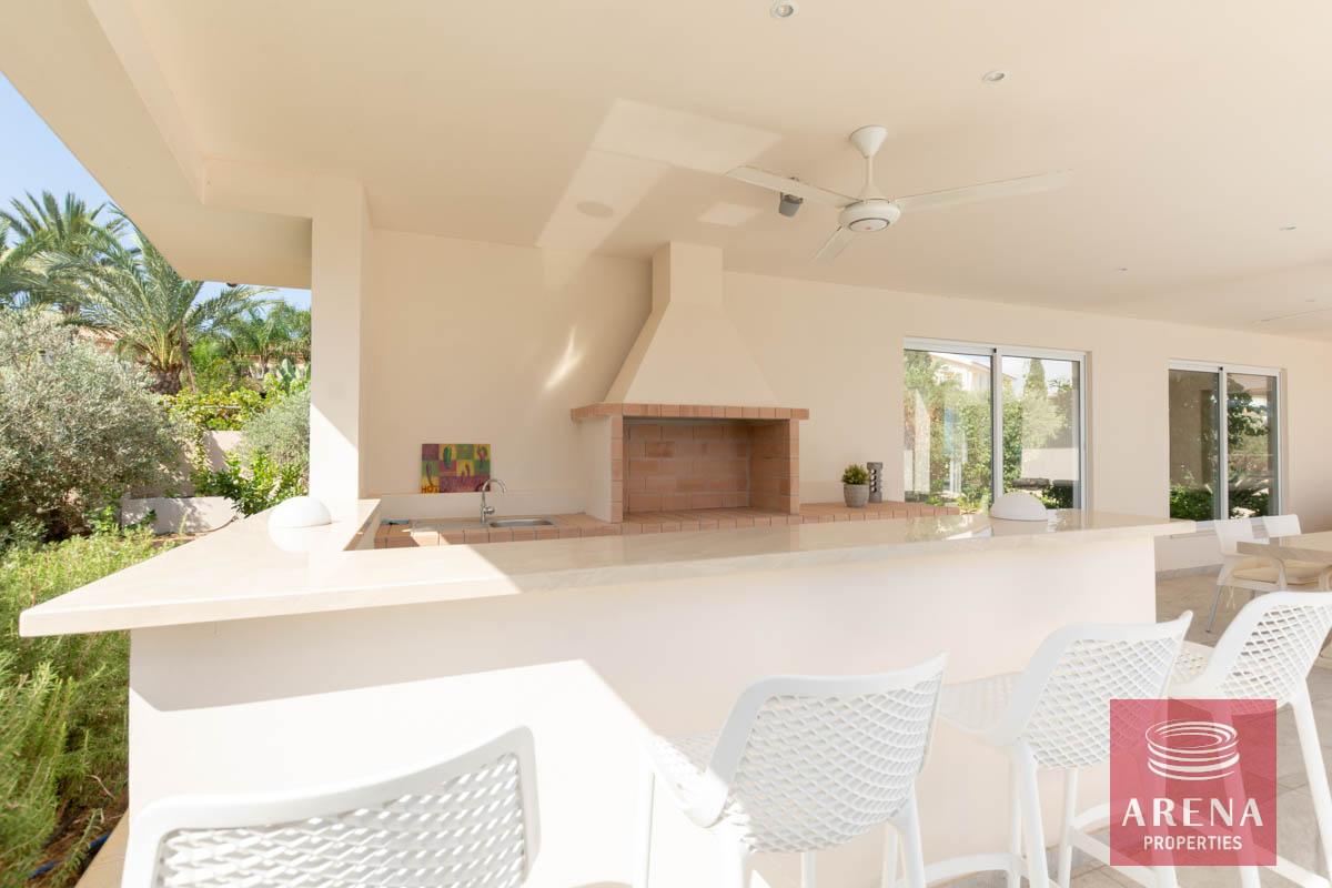 9-4-Bed-villa-in-Protaras-6036-1