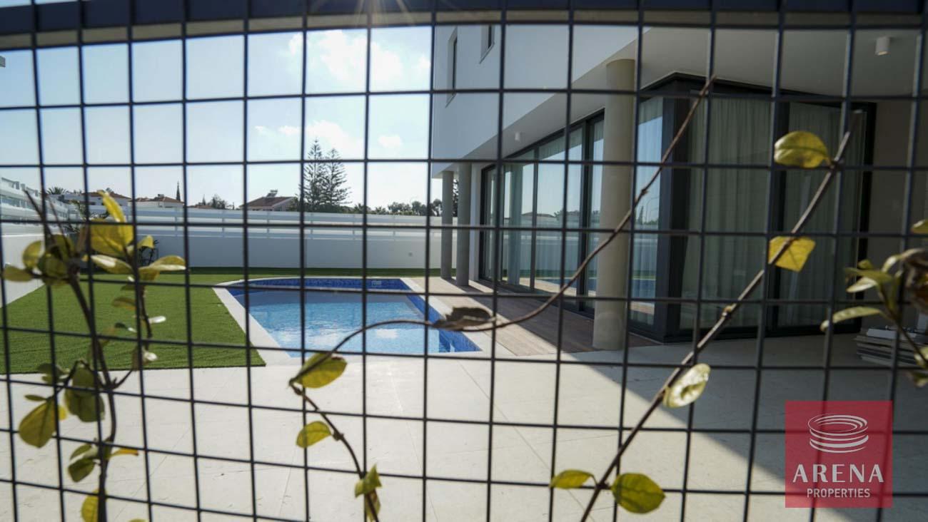 9-4-bed-villa-in-Pernera-6025-1