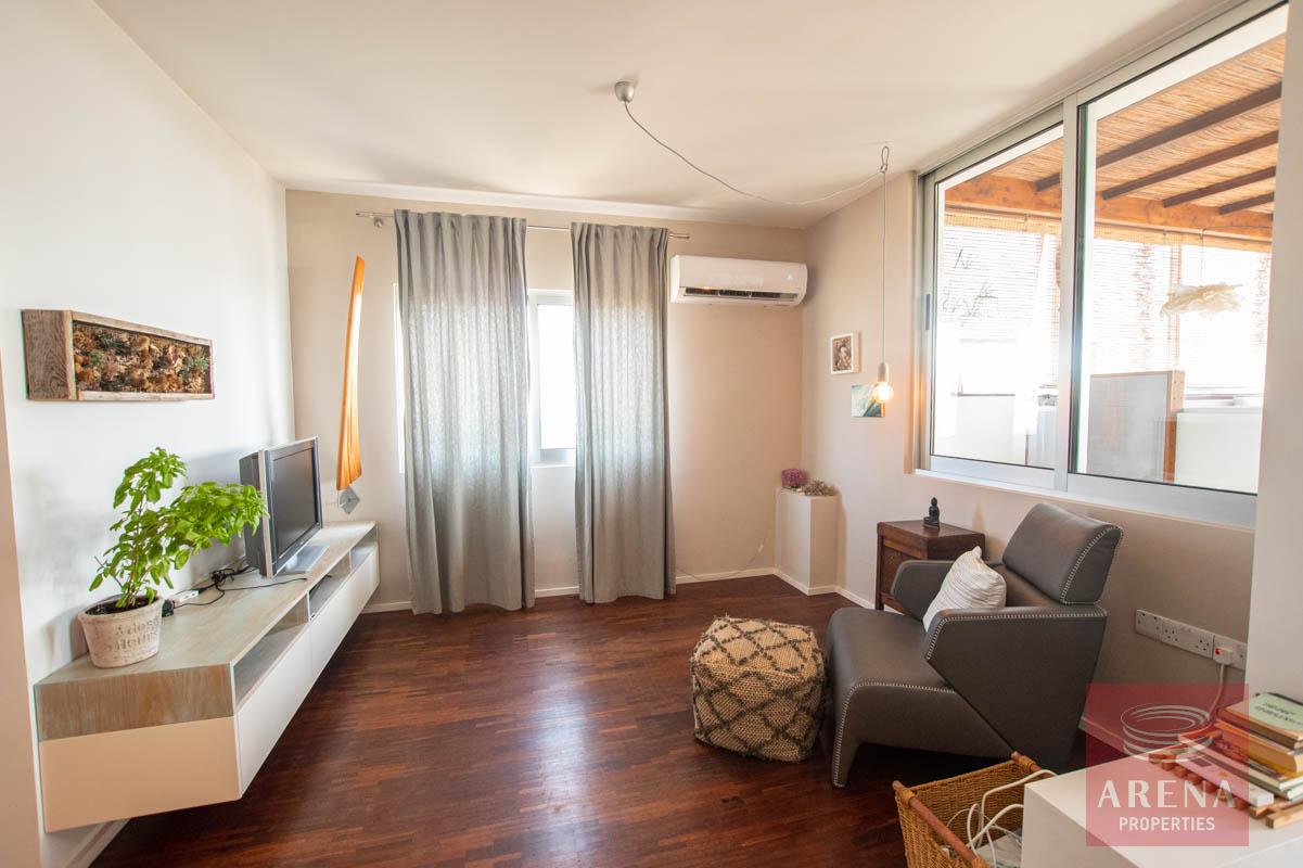 9-APT-PERVOLIA-5361-2