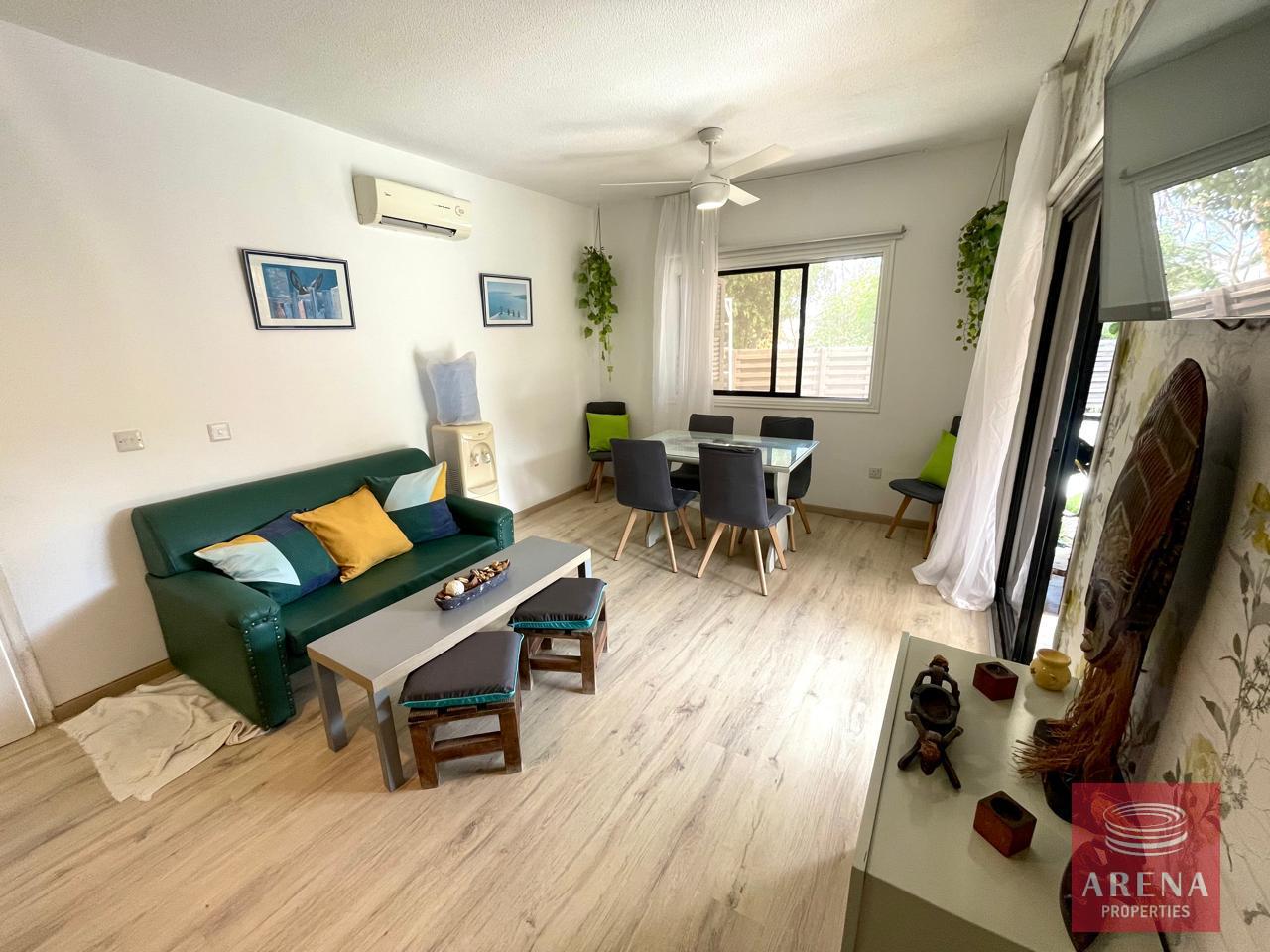 9-GF-APT-PROTARAS-9244