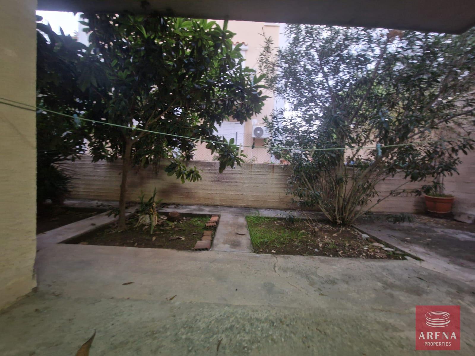 9-HOUSE-IN-VERGINA-AREA-8837