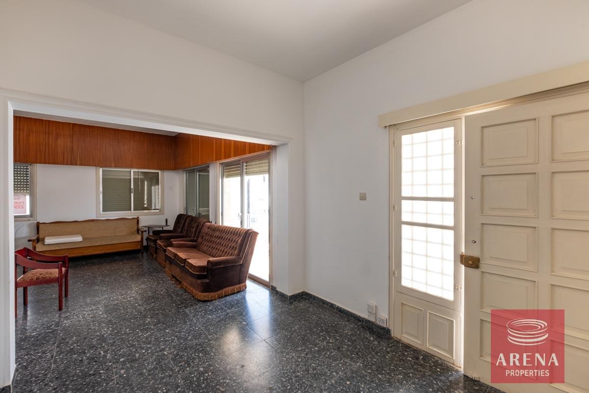 9-House-in-paralimni-5661-1