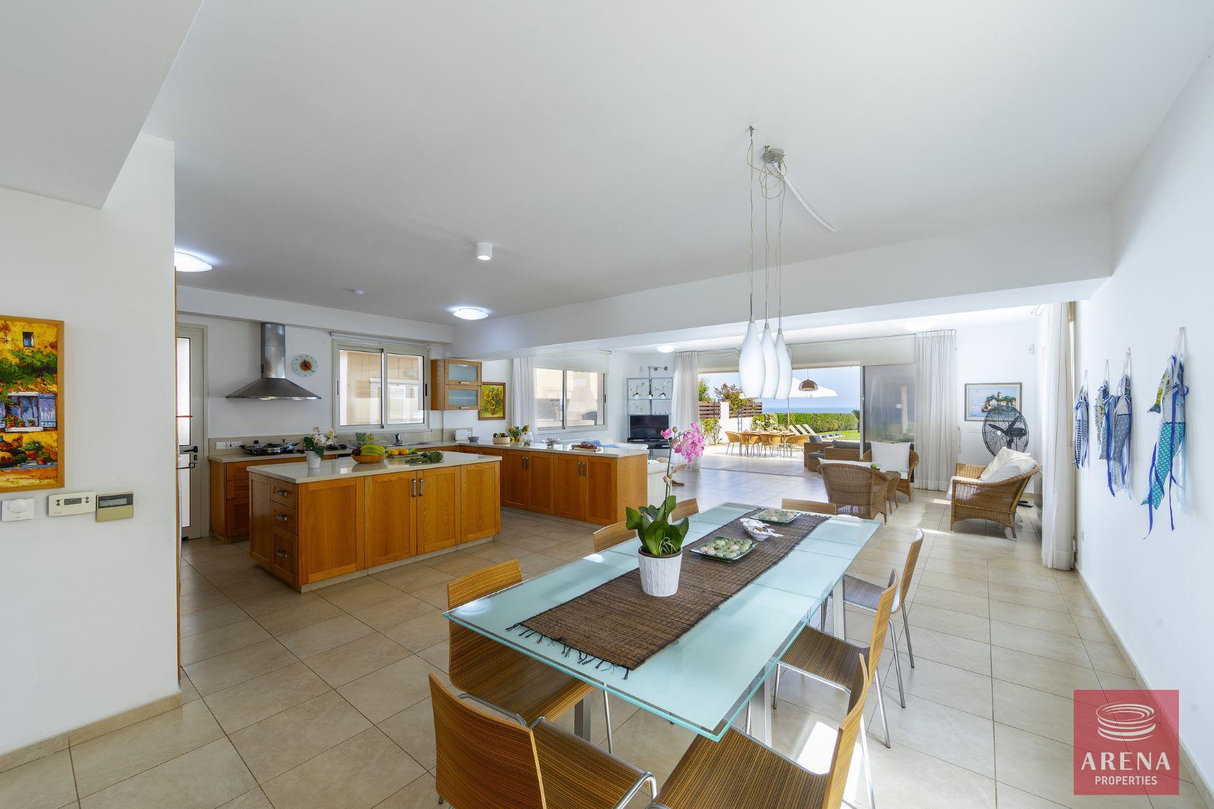 9-Seafront-Villa-in-Kapparis-5886-1