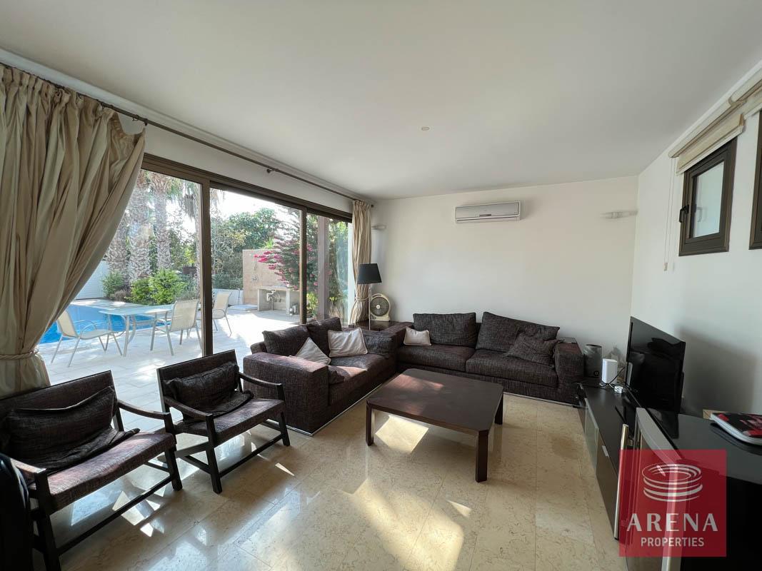 9-VILLA-IN-AYIA-THEKLA-7577-1