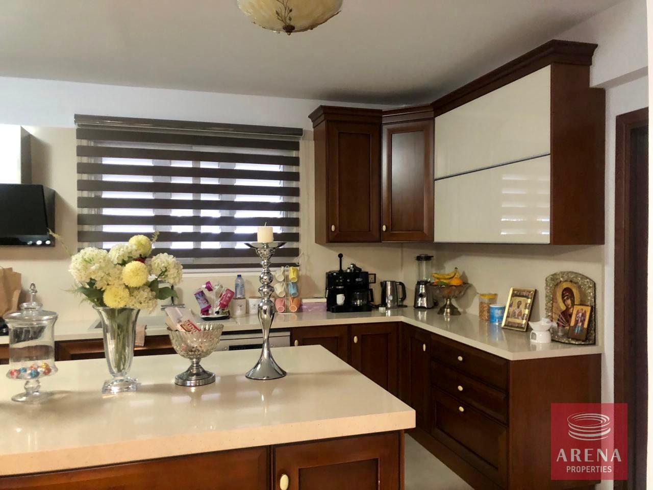 9-VILLA-IN-OROKLINI-8421