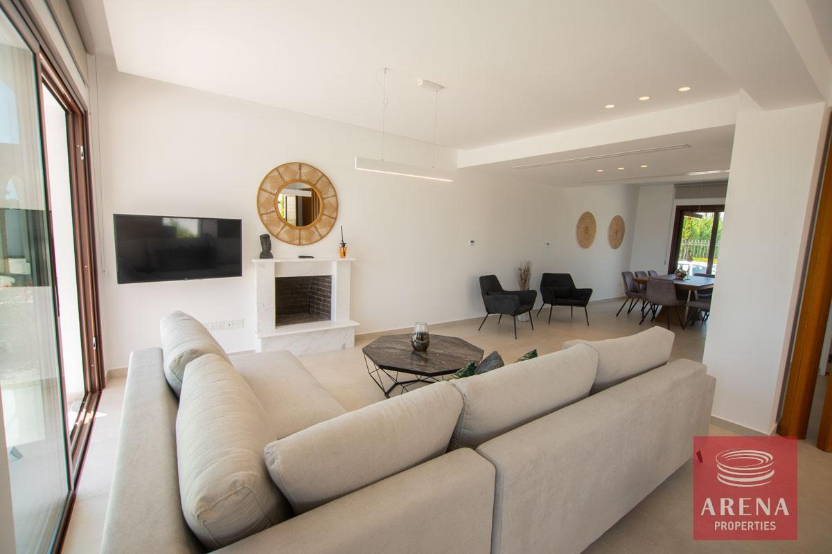 9-seafront-villa-ayia-thekla-5842-1