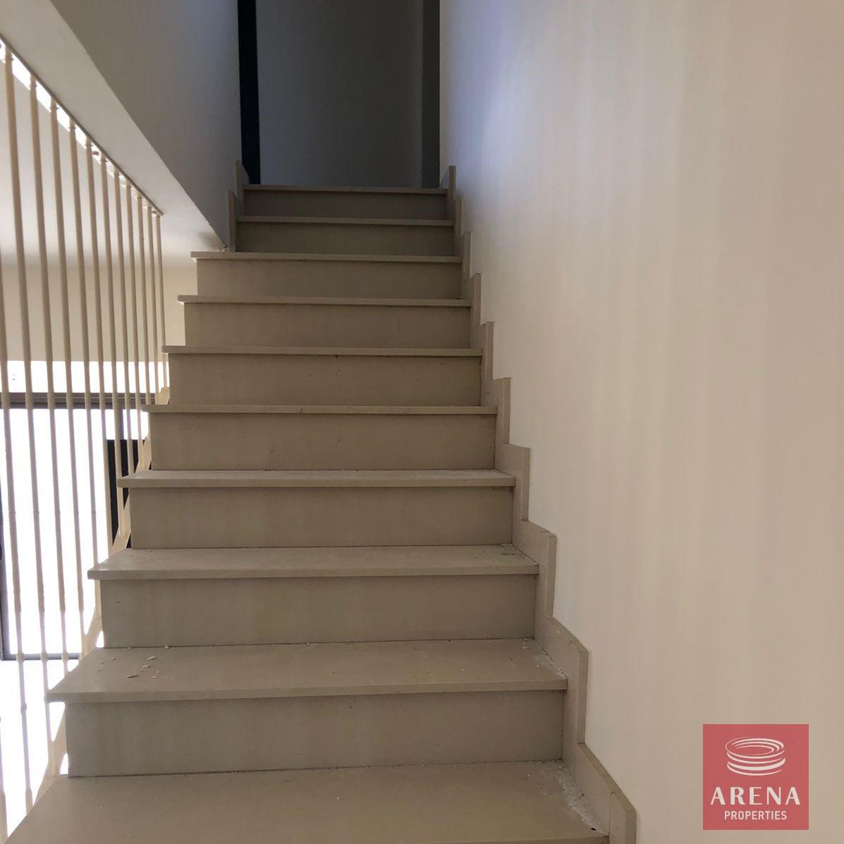 9-townhouse-in-Alaminos-6066-1