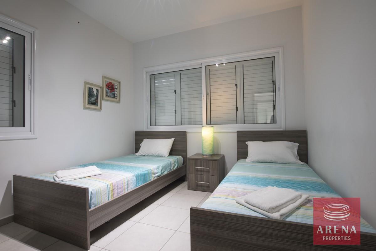 9-villa-for-rent-in-protaras-8427