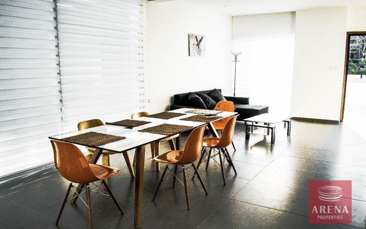 9-villa-in-Dekelia-3910