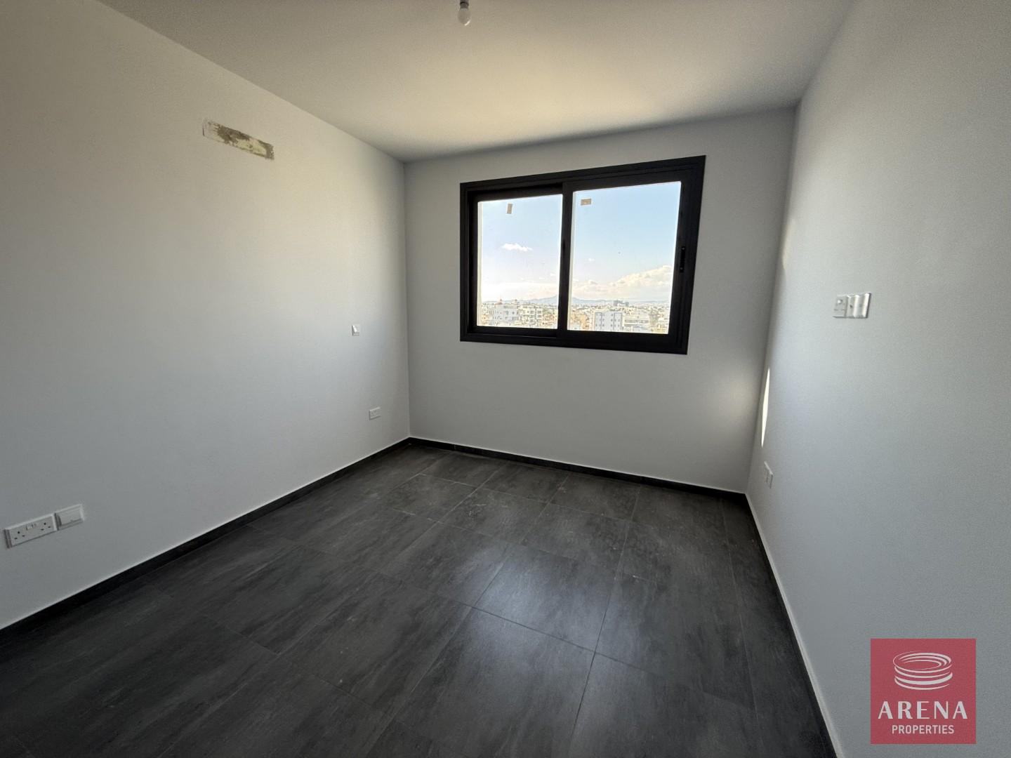 APARTMENT-502-ID-9164-8