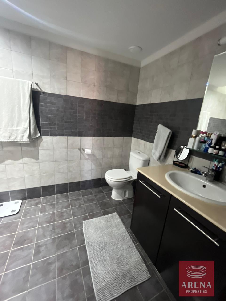 INNA-APARTMENT-PHOTOS-13