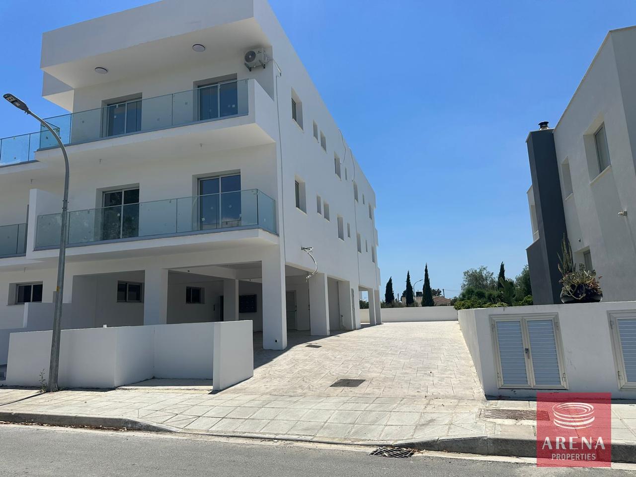 WhatsApp-Image-2024-07-02-at-13.00.01_587c4f8b-4