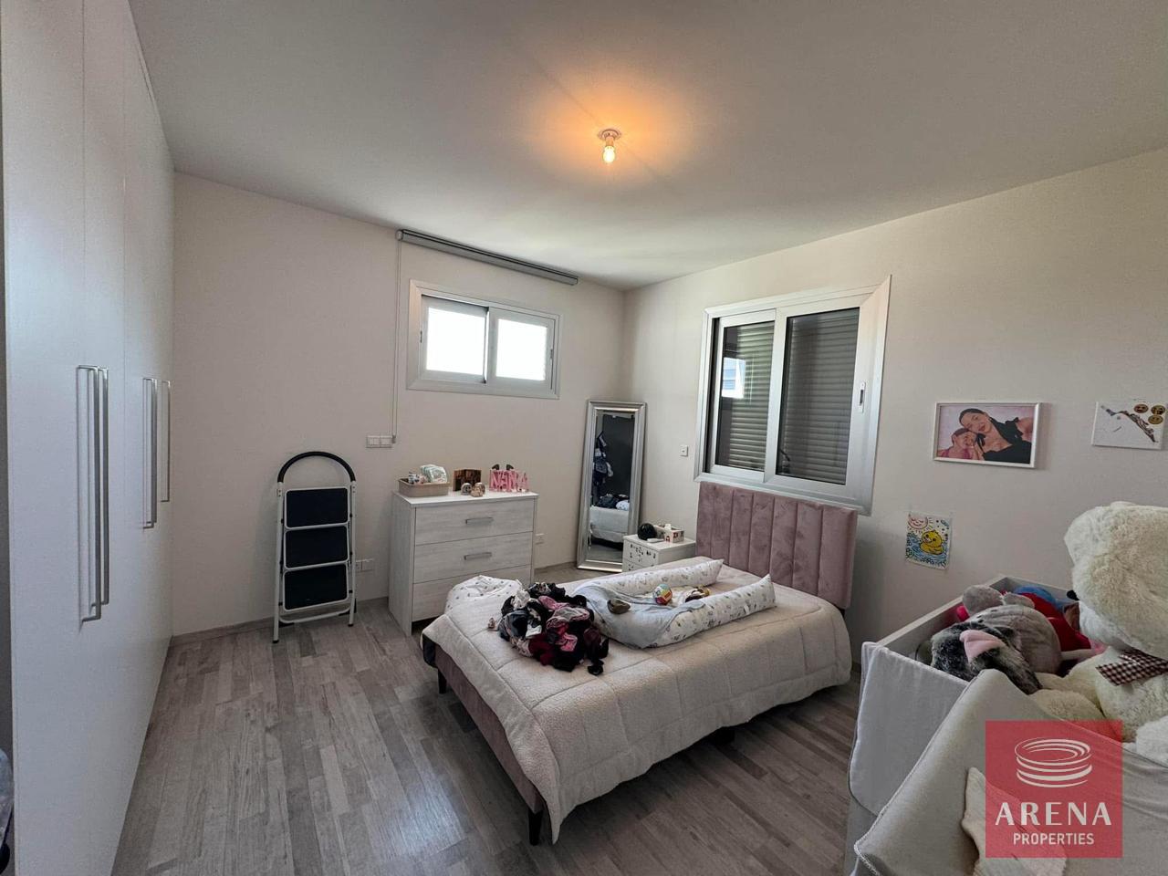 WhatsApp-Image-2024-12-20-at-12.34.36-14