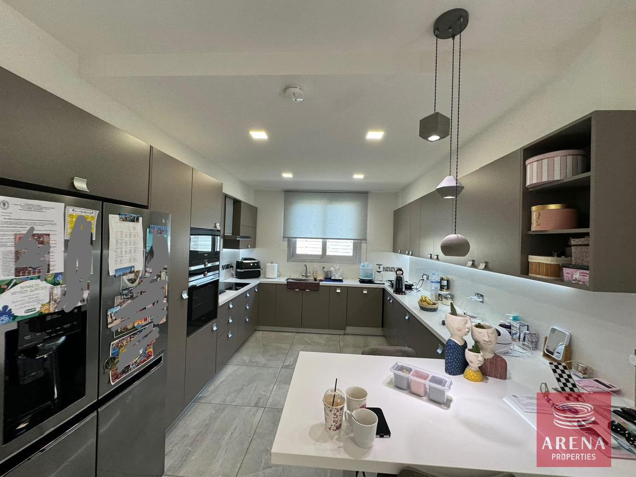 WhatsApp-Image-2024-12-20-at-12.34.36-7