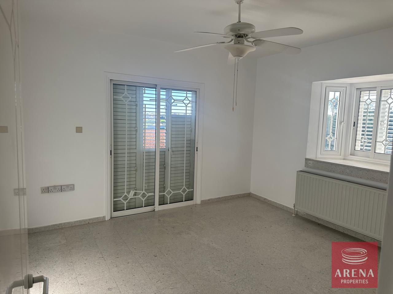 WhatsApp-Image-2025-01-20-at-3.54.58-PM-14