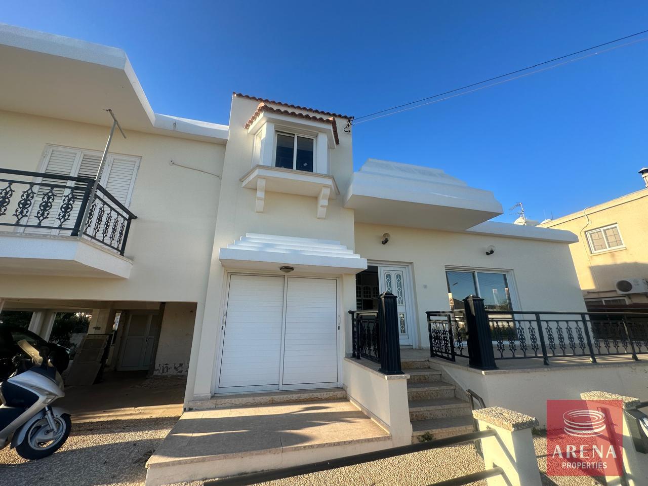 WhatsApp-Image-2025-01-20-at-3.54.58-PM-2