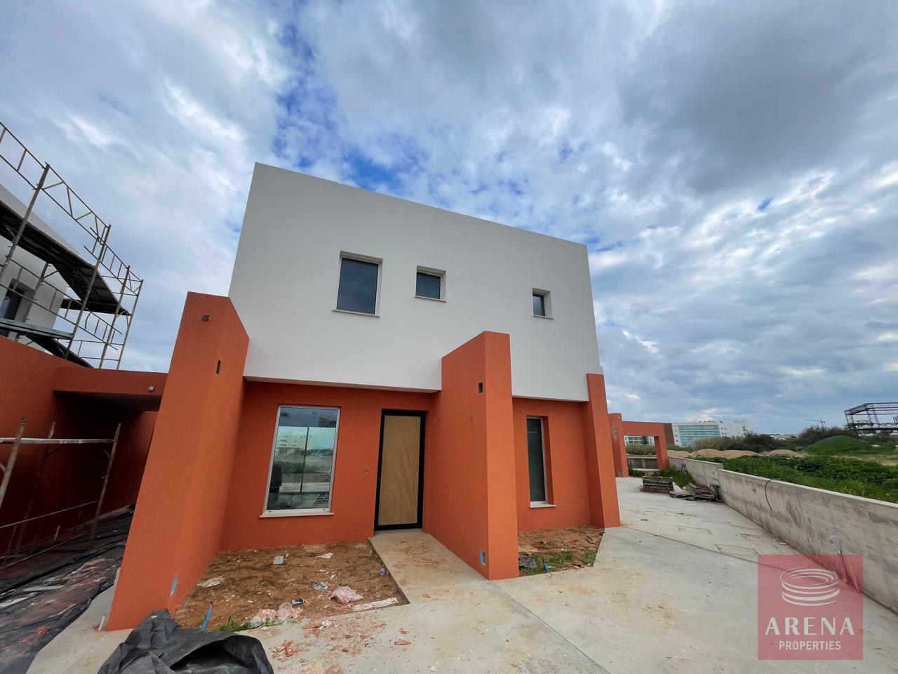 WhatsApp-Image-2025-02-07-at-14.49.42_9b41a2d4-3