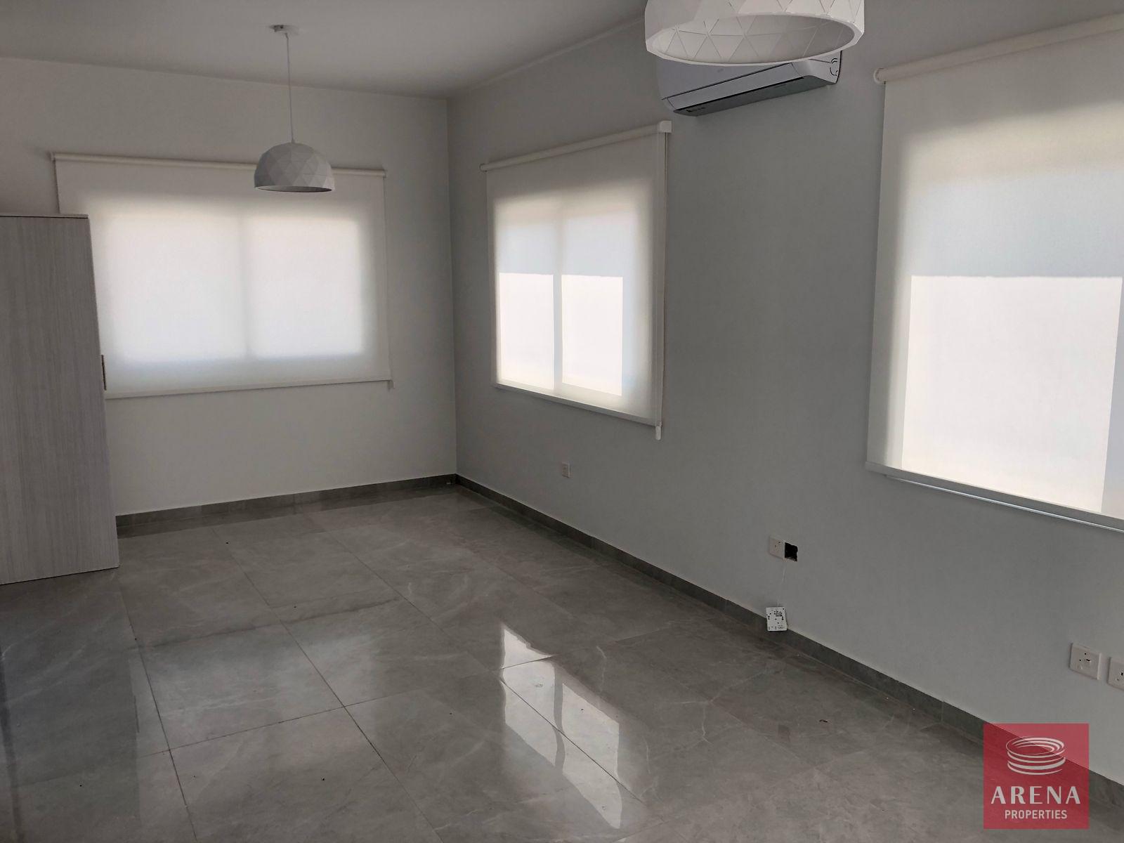 WhatsApp-Image-2025-02-12-at-6.29.25-PM-3