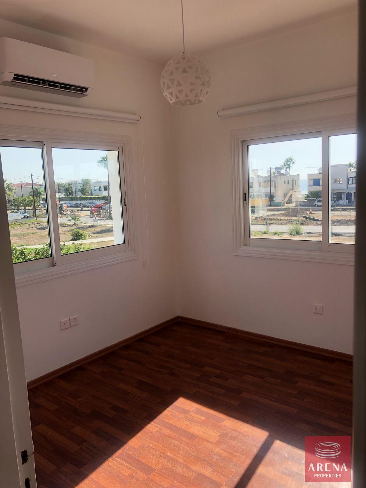 WhatsApp-Image-2025-02-12-at-6.29.26-PM-3