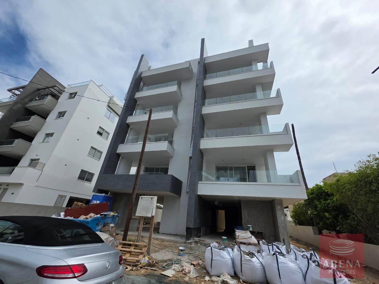 WhatsApp-Image-2025-04-07-at-6.01.53-PM-2