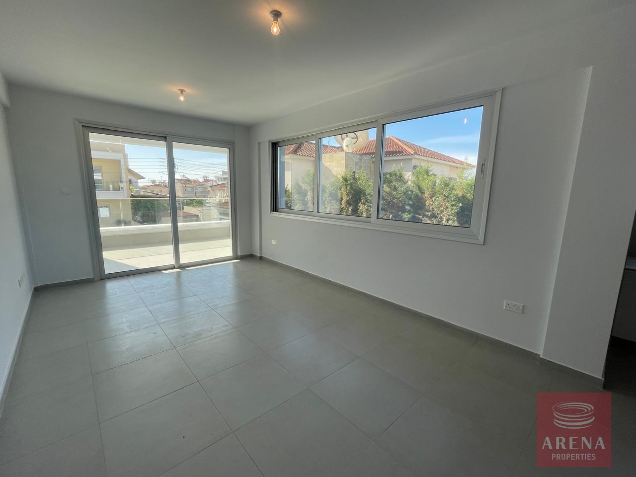 WhatsApp-Image-2025-04-16-at-3.01.47-PM-3