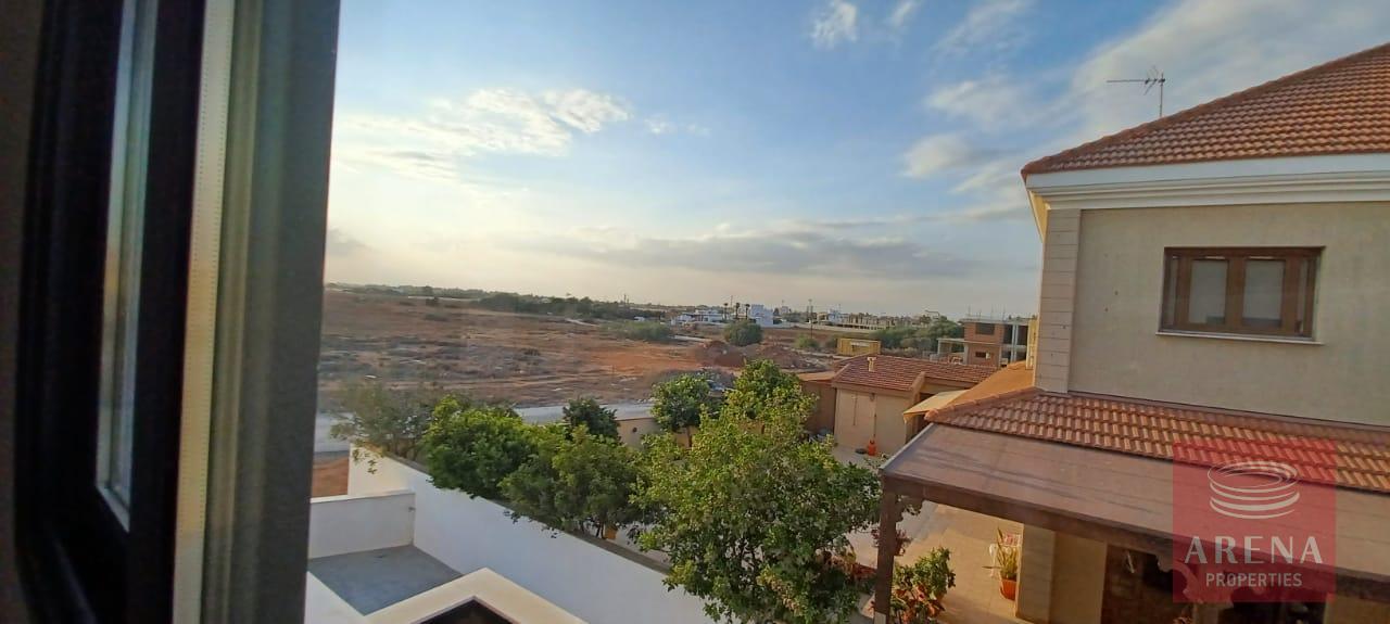 WhatsApp-Image-2025-09-08-at-6.16.00-PM-1